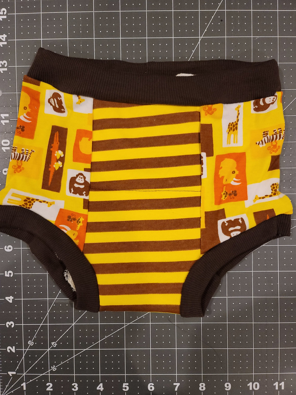 Yellow zoo Cloth Training Pants size 4T