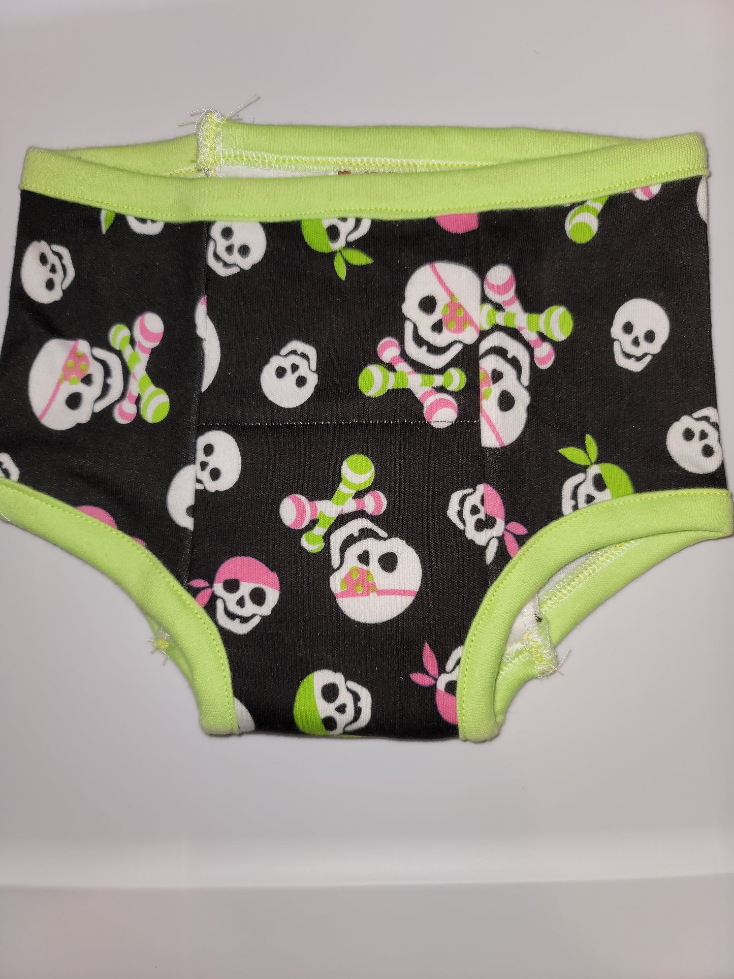 Skulls and Rattles Size 2T Cotton Training Pants