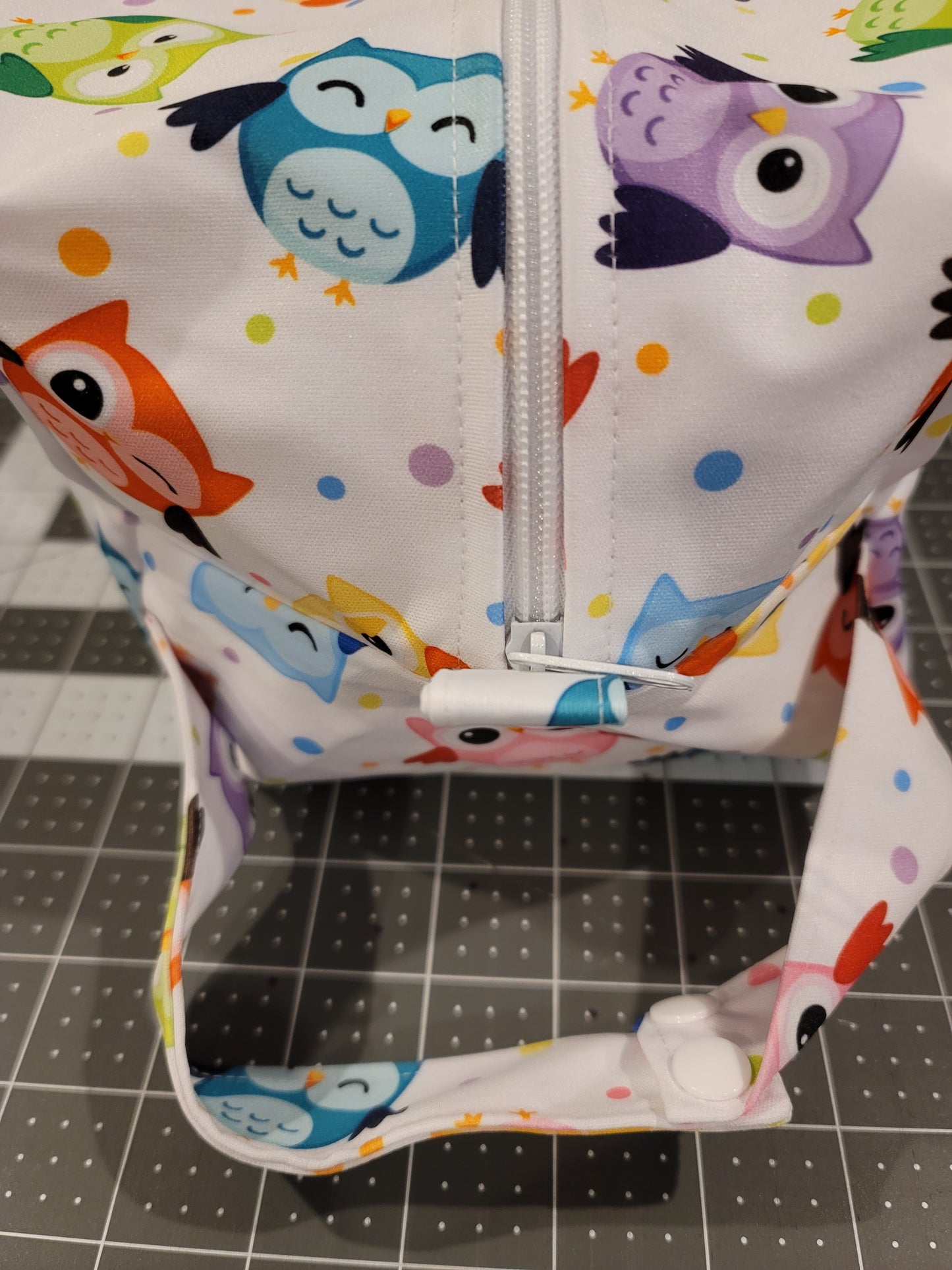 Owls Lined Pod Style Wet Bag