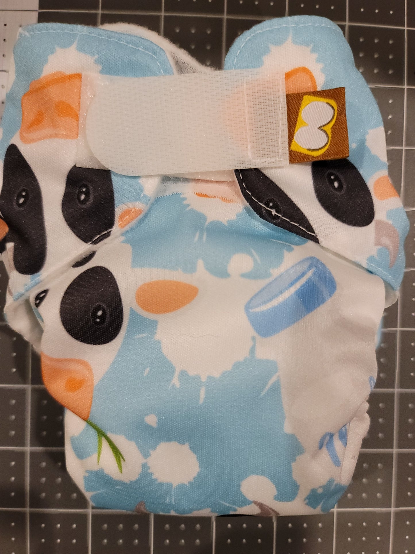 Newborn AIO Diaper with Hook & Loop Closure